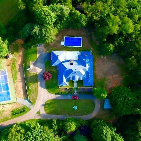 Big Stone Gap Gated Mansion - Basketball Court Movie Theater Views 빌라 외부 사진