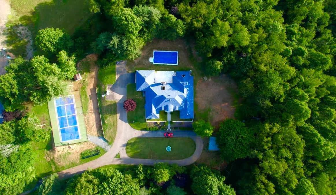 Big Stone Gap Gated Mansion - Basketball Court Movie Theater Views 빌라 외부 사진